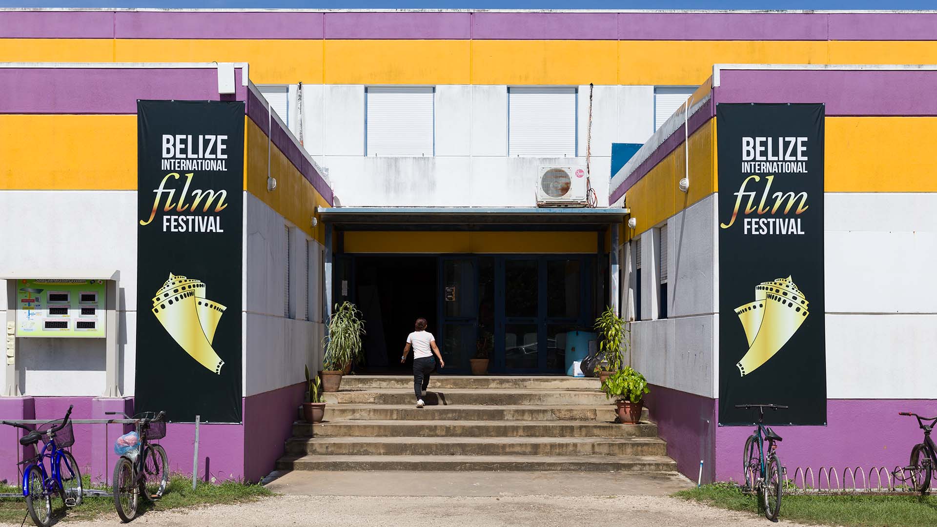 BelmopanUniversity_1920x1080